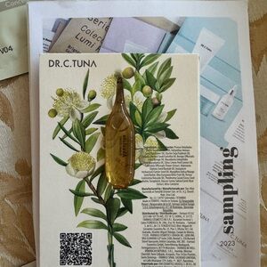 Farmasi Gift Bag of Samples